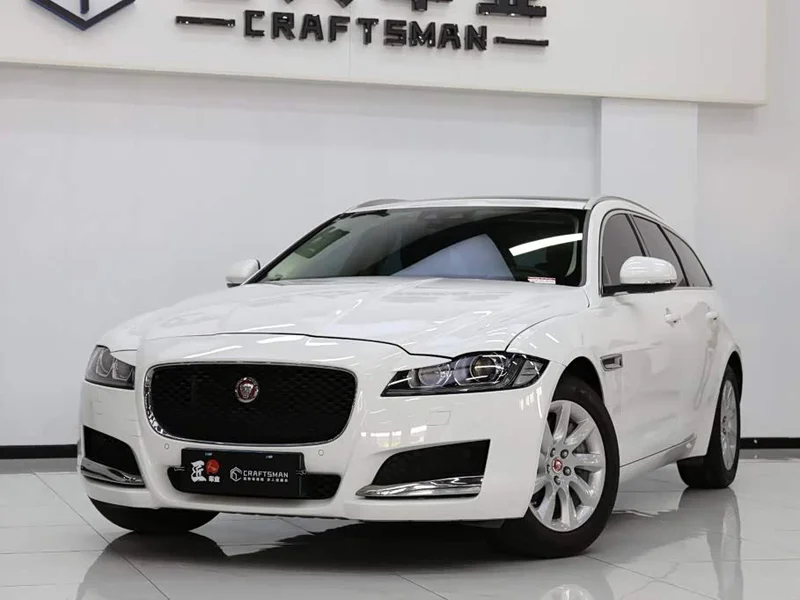 Jaguar XF — фото 2