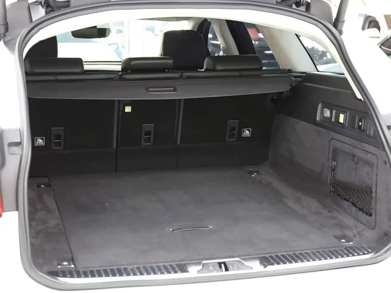 Jaguar XF — фото 22