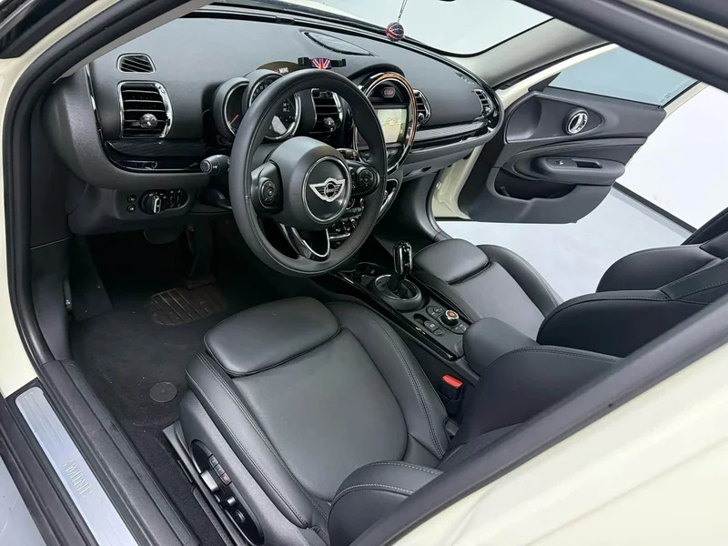 MINI CLUBMAN — фото 4