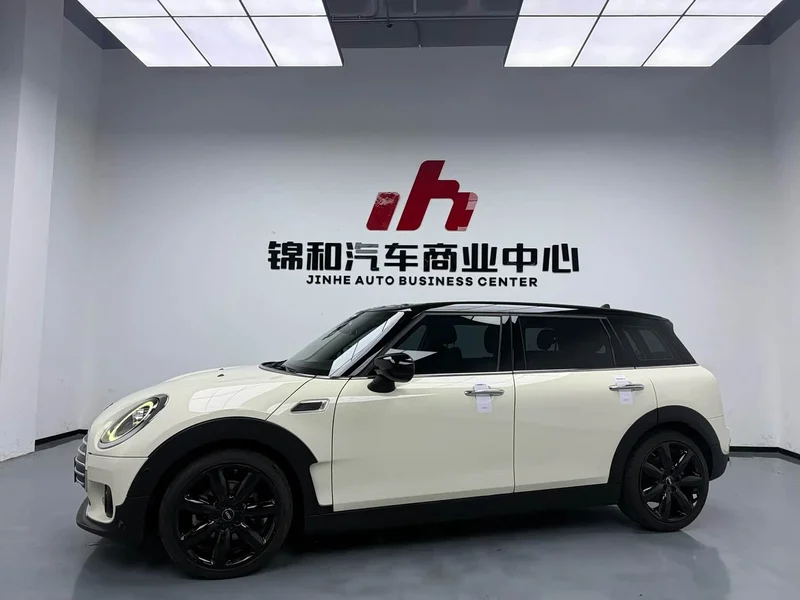 MINI CLUBMAN — фото 5