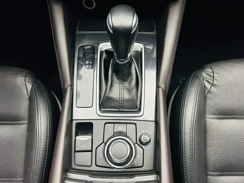 Mazda Atenza — фото 17
