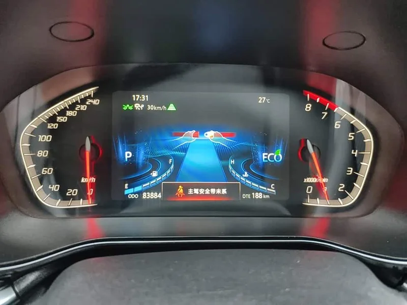 Changan CS85 COUPE — фото 14