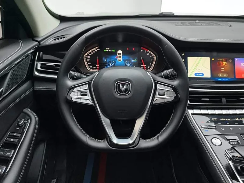 Changan CS85 COUPE — фото 15