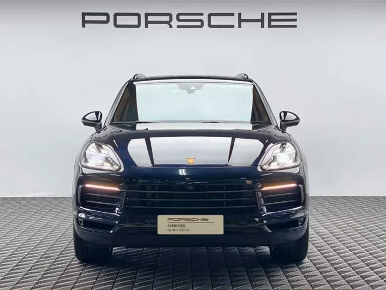 Porsche Cayenne — фото 2