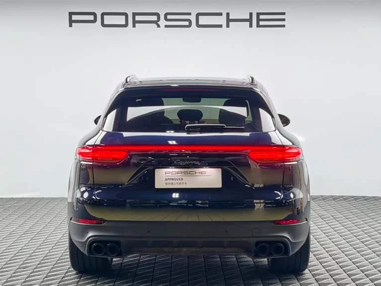 Porsche Cayenne — фото 5