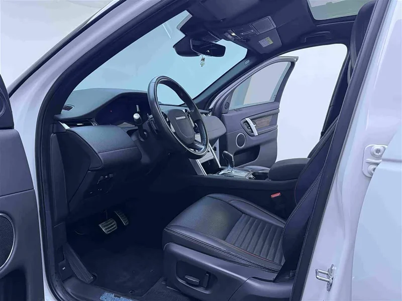 Land Rover Discovery — фото 13