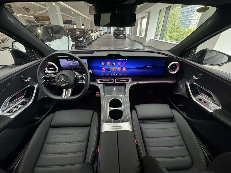 Mercedes-Benz GLC New Energy — фото 13