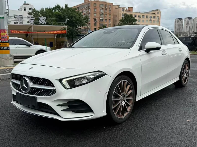 Mercedes-Benz A-Class — фото 1