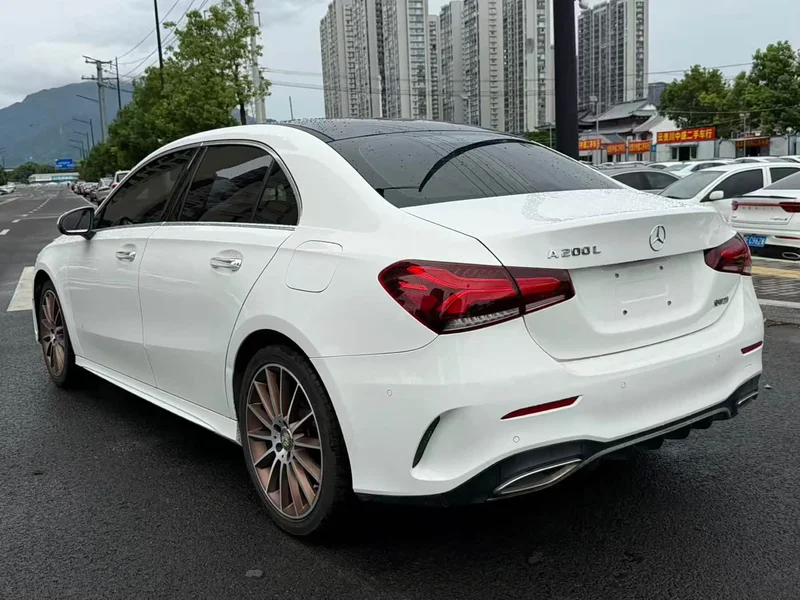 Mercedes-Benz A-Class — фото 13