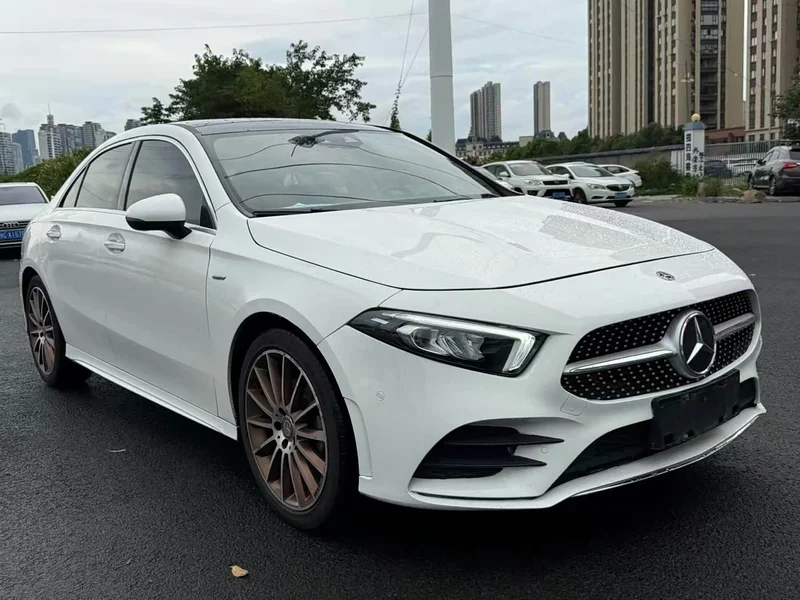 Mercedes-Benz A-Class — фото 3