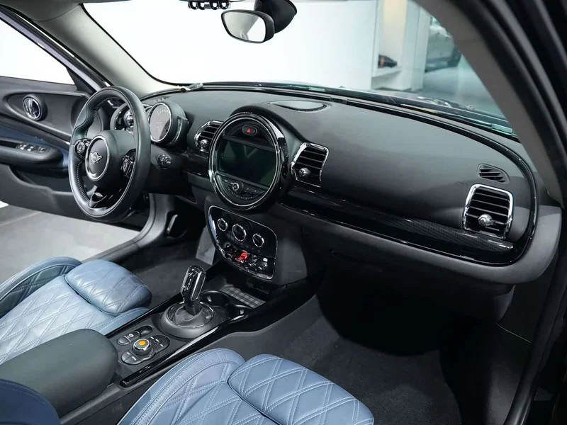 MINI CLUBMAN — фото 16