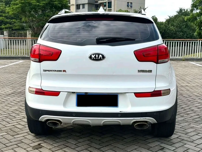 Kia Sportage — фото 5