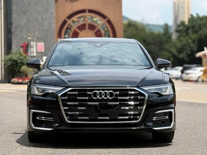 Audi A6L — фото 2
