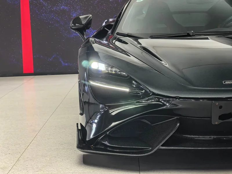 McLaren 720S — фото 15