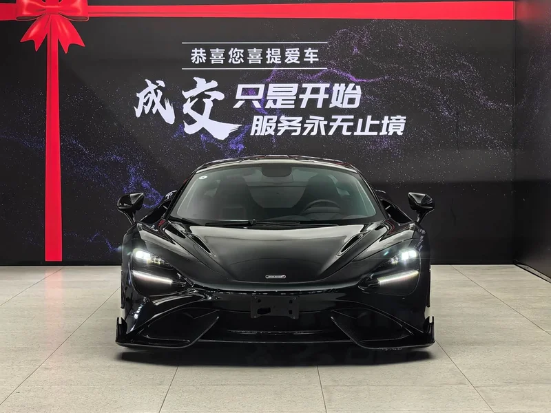 McLaren 720S — фото 16