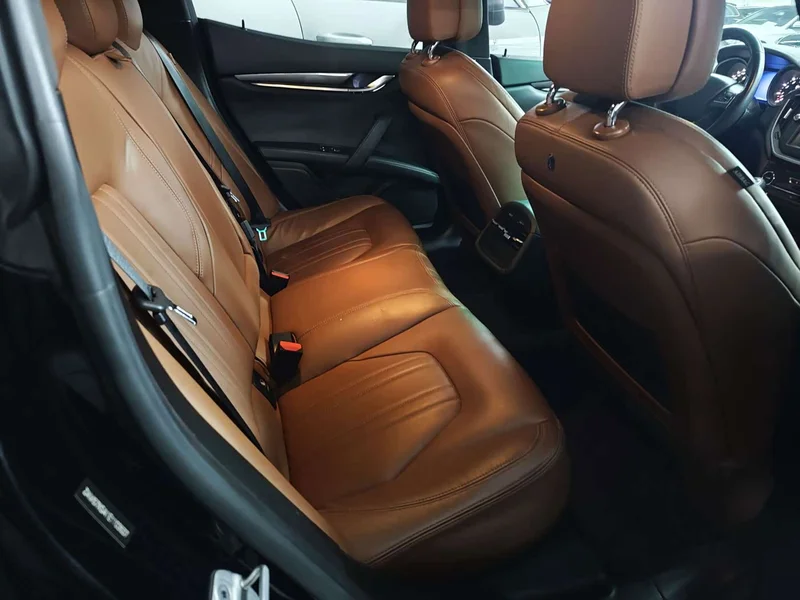 Maserati Ghibli — фото 11