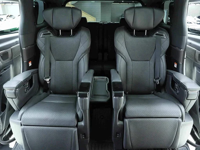 Toyota Vellfire — фото 14