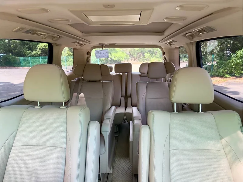 Toyota Alphard — фото 19
