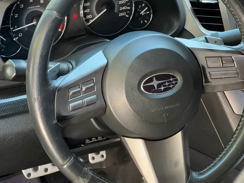 Subaru Legacy — фото 3