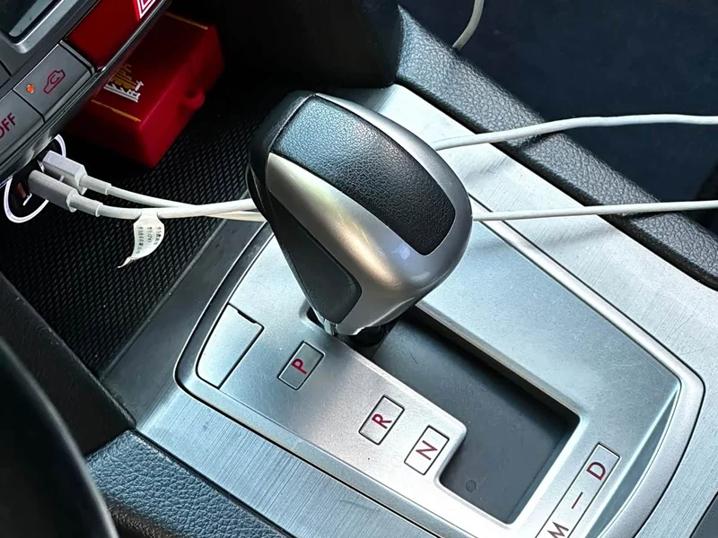 Subaru Legacy — фото 4