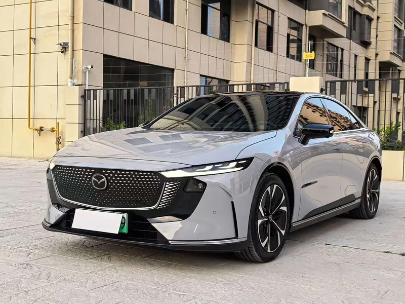 Mazda EZ-6