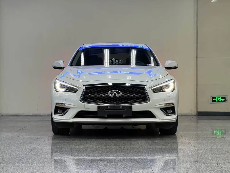 Infiniti Q50L — фото 2