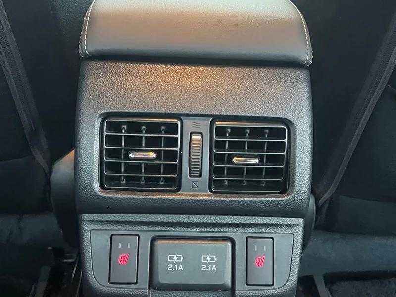 Subaru Legacy — фото 26