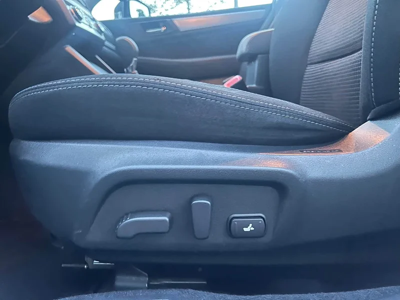 Subaru Legacy — фото 31