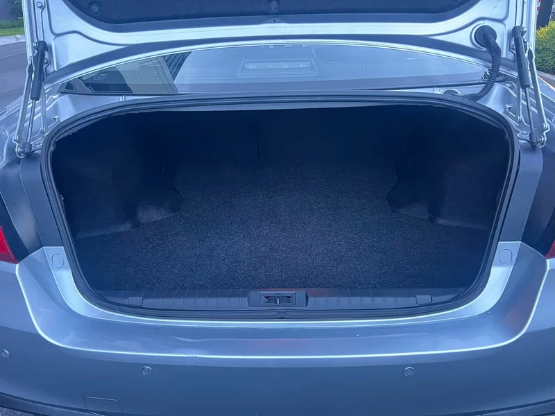 Subaru Legacy — фото 33