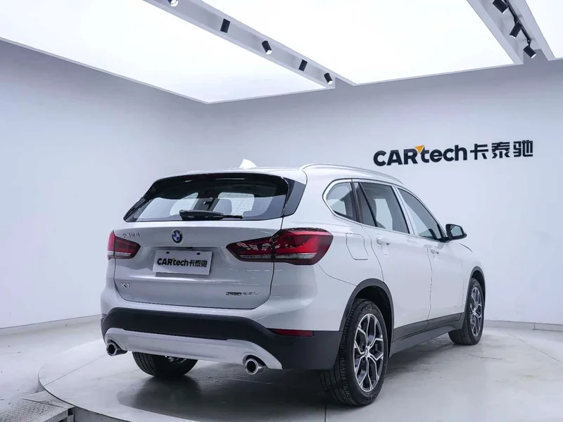 BMW X1 — фото 15
