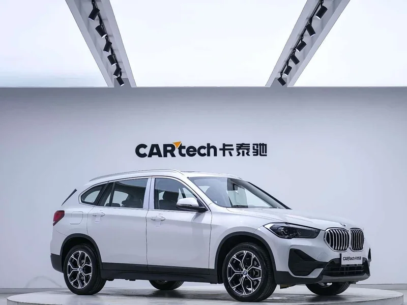 BMW X1 — фото 3