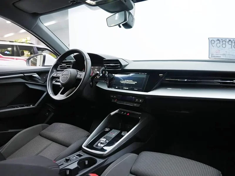 Audi A3 — фото 12