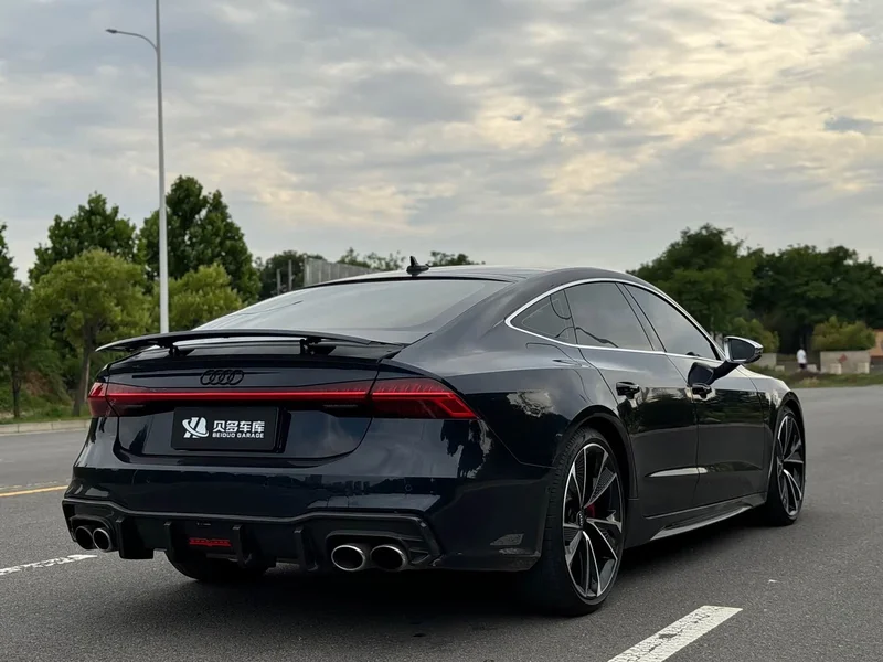Audi S7 — фото 4