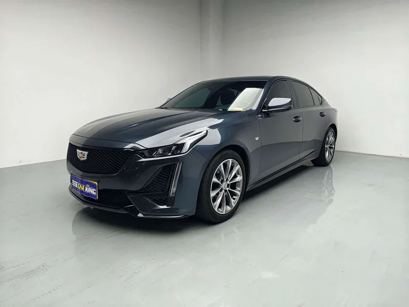 Cadillac CT5 — фото 1