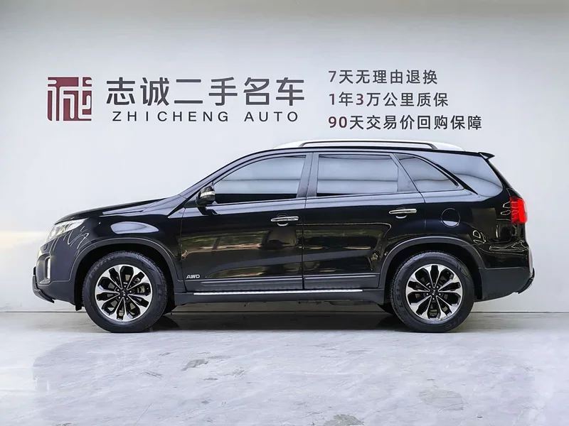 Kia Sorento — фото 3