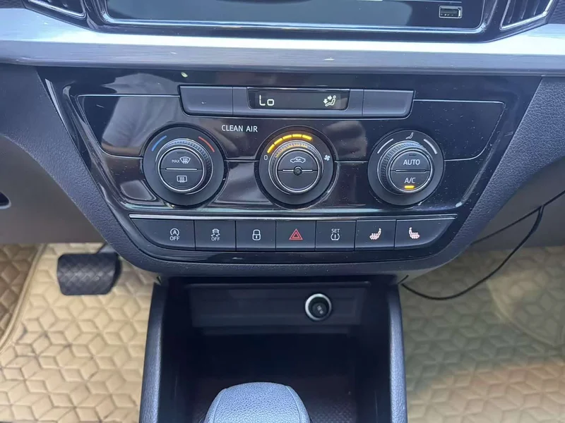 Skoda Kamiq — фото 18