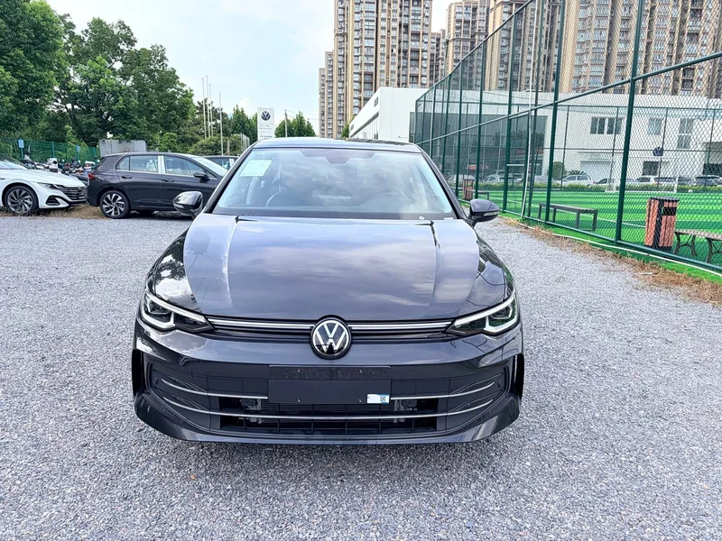Volkswagen Golf — фото 2