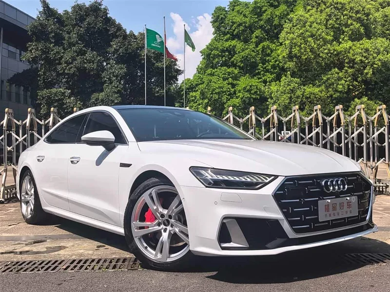 Audi A7L — фото 3