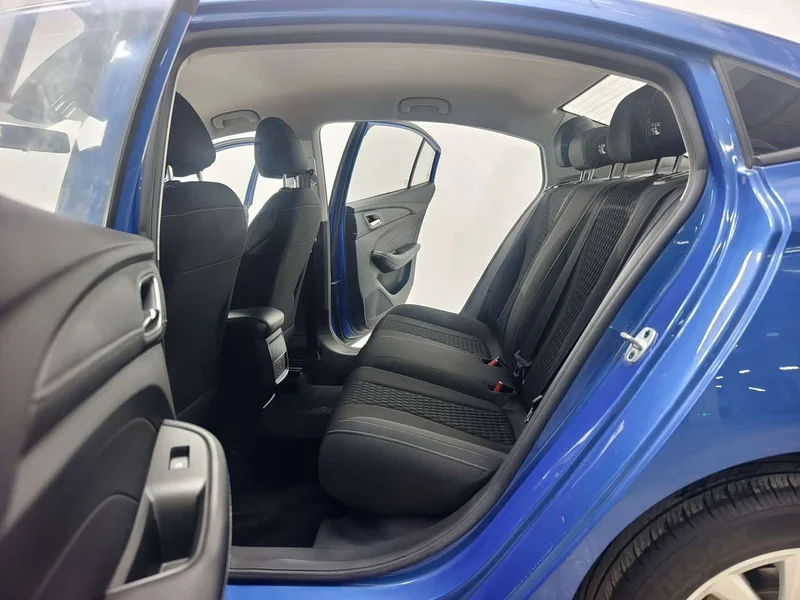 Roewe i5 — фото 12