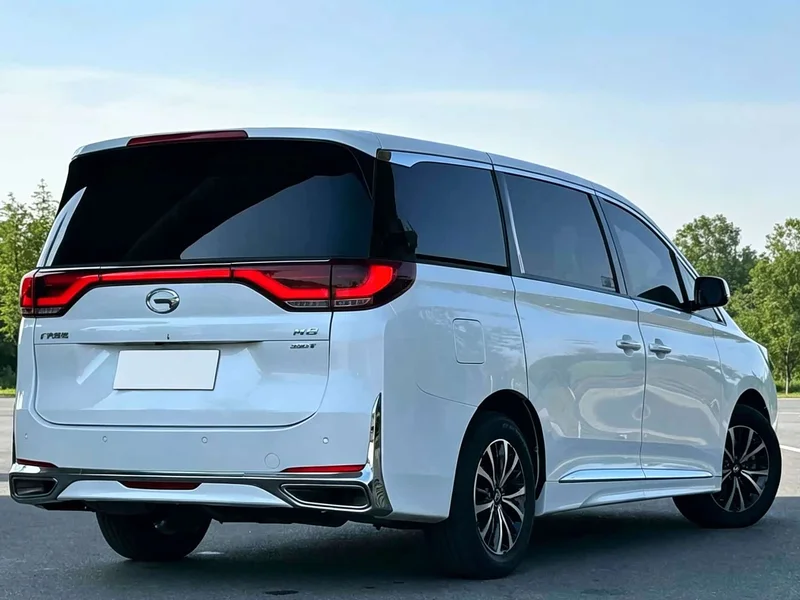 GAC Trumpchi M8 — фото 9