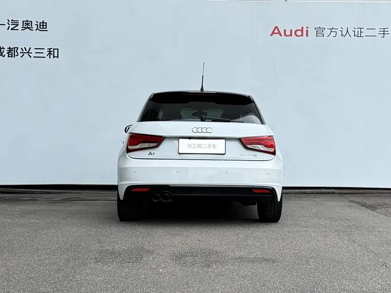 Audi A1 — фото 5