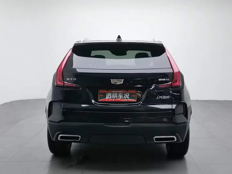 Cadillac XT4 — фото 4