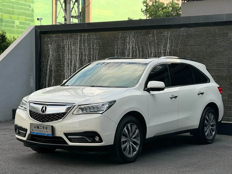 Acura MDX — фото 1