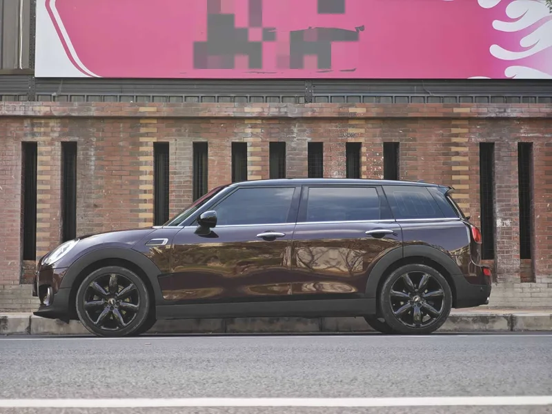 MINI CLUBMAN — фото 3