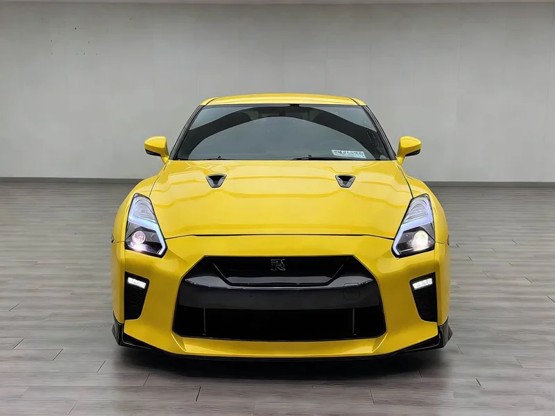 Nissan GT-R — фото 6
