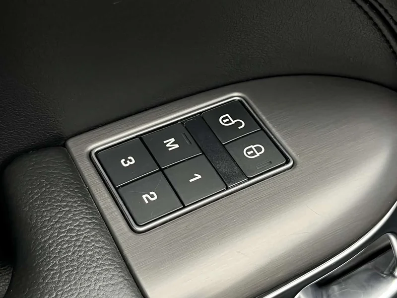 Land Rover Range Rover — фото 15