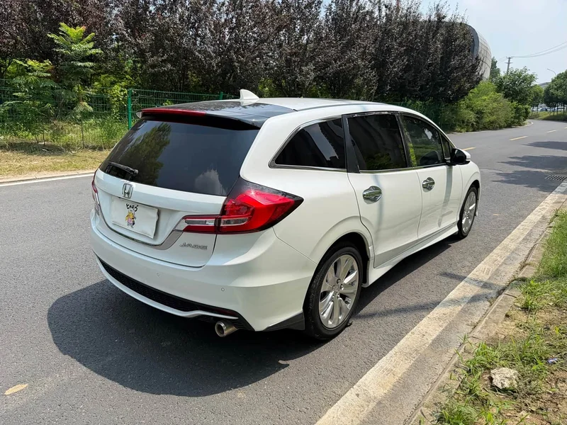 Honda Jade — фото 14