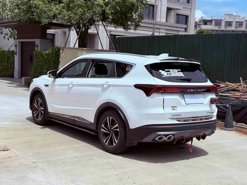 Jetour X70 PLUS — фото 10