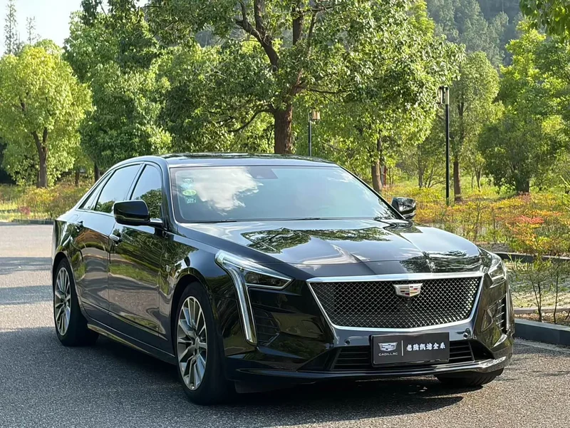 Cadillac CT6 — фото 3