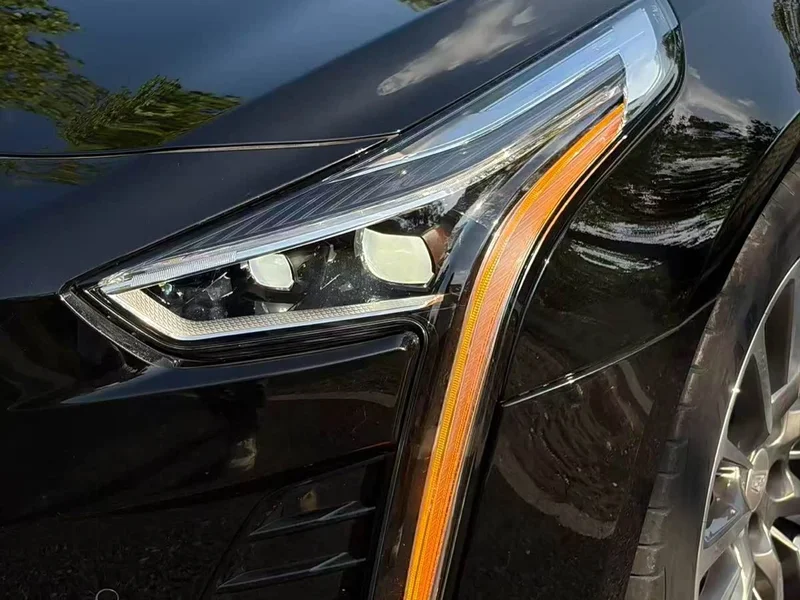 Cadillac CT6 — фото 4
